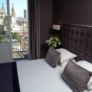 Saint-charles 3* Paris